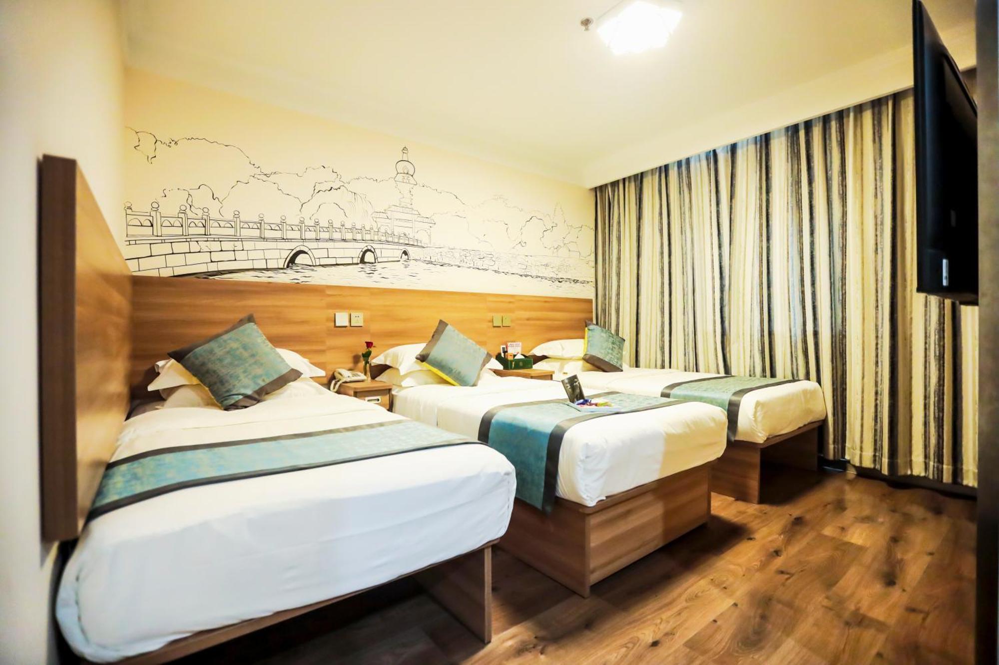 Zhong An Hotel Beijing Former Residence Of Journalist Edgar Snow -Free Laundry Service,Free Freshly Ground Coffee,Provide Tourism And Ticketing Service ,English Service ,Near Tian'Anmen Forbidden City,Wangfujing Walking Street المظهر الخارجي الصورة