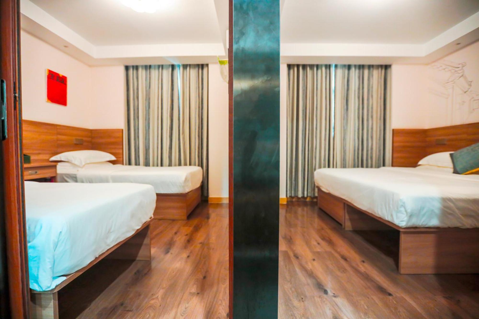Zhong An Hotel Beijing Former Residence Of Journalist Edgar Snow -Free Laundry Service,Free Freshly Ground Coffee,Provide Tourism And Ticketing Service ,English Service ,Near Tian'Anmen Forbidden City,Wangfujing Walking Street المظهر الخارجي الصورة