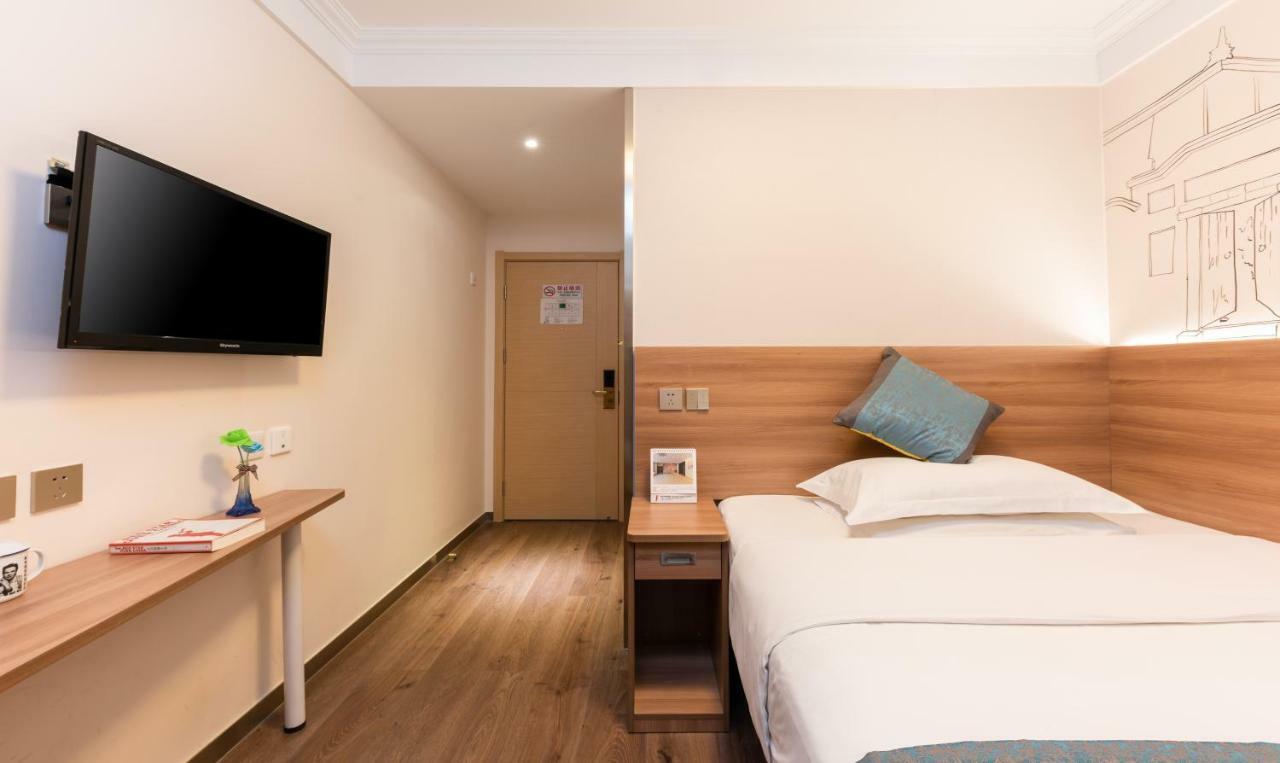 Zhong An Hotel Beijing Former Residence Of Journalist Edgar Snow -Free Laundry Service,Free Freshly Ground Coffee,Provide Tourism And Ticketing Service ,English Service ,Near Tian'Anmen Forbidden City,Wangfujing Walking Street المظهر الخارجي الصورة